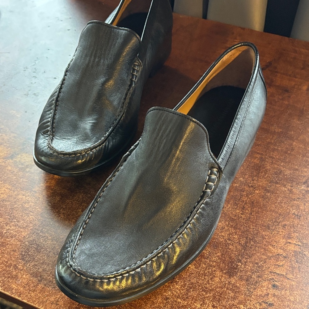 Johnston and Murphy Harrison Venetian Loafer